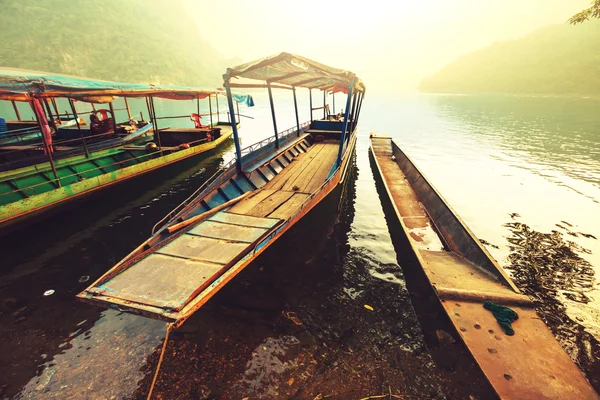 BaBe lake — Stock Photo, Image