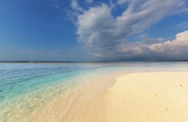 Bali sahilde