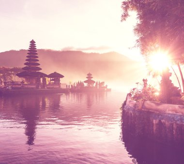 ULUN Danu
