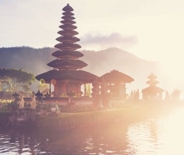 ULUN Danu