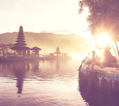 ULUN Danu