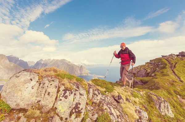 Wandelen in lofoten — Stockfoto