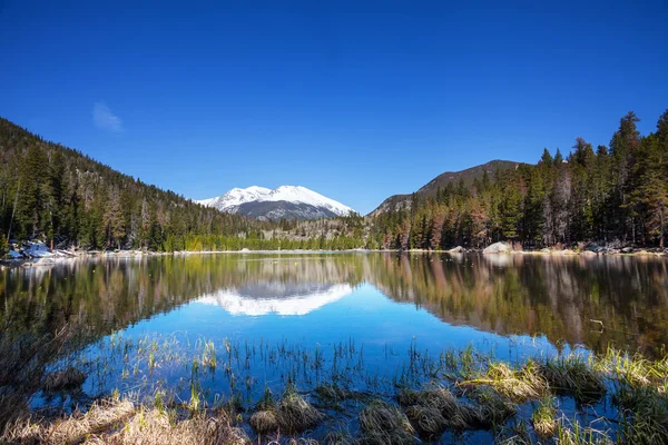 高山湖 — 图库照片