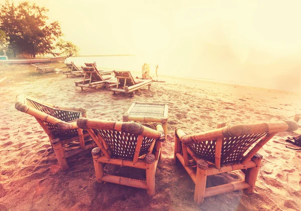 Sedie sulla spiaggia — Foto Stock
