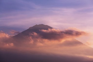 Volkan Agung