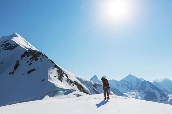 Escalador en glaciar — Foto de Stock