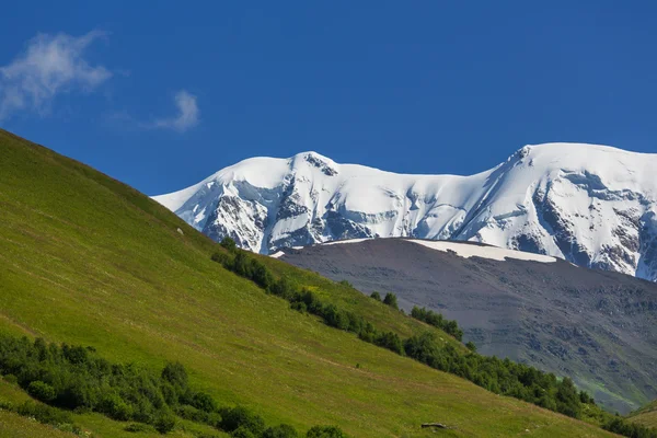 Montagne caucasiche — Foto Stock