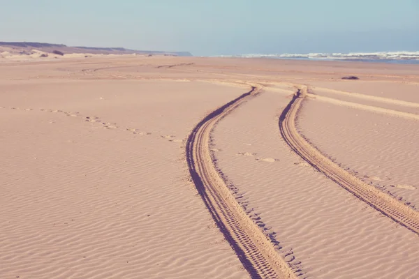 Deserted beach — Stock Photo, Image