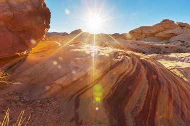 Fire State Park Vadisi, Nevada, ABD. Alışılmadık doğal manzaralar.