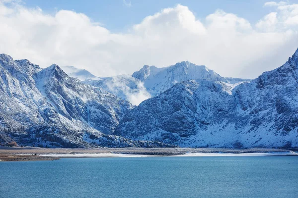 Krásná Přírodní Scenérie Raných Zimních Horách Krajina Sierra Nevada Usa — Stock fotografie