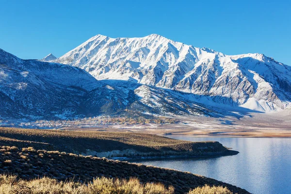 Bela Cena Natureza Início Das Montanhas Inverno Paisagens Sierra Nevada — Fotografia de Stock