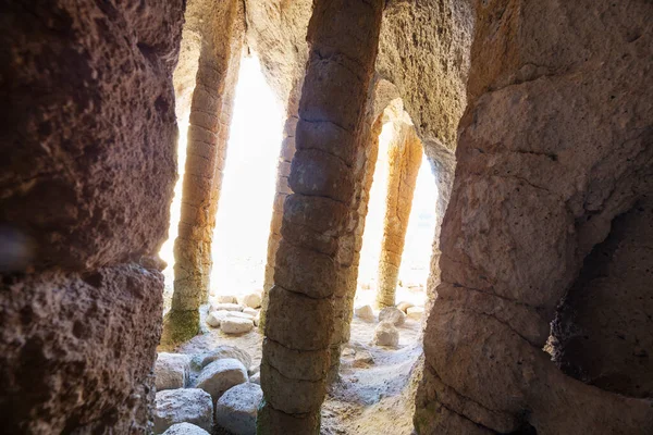 Niezwykłe Krajobrazy Przyrodnicze Crowley Lake Columns Kalifornii Usa — Zdjęcie stockowe