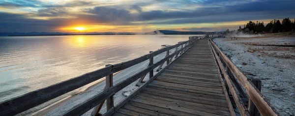 Fondo Natural Inspirador Campos Piscinas Géiseres Parque Nacional Yellowstone Estados — Foto de Stock