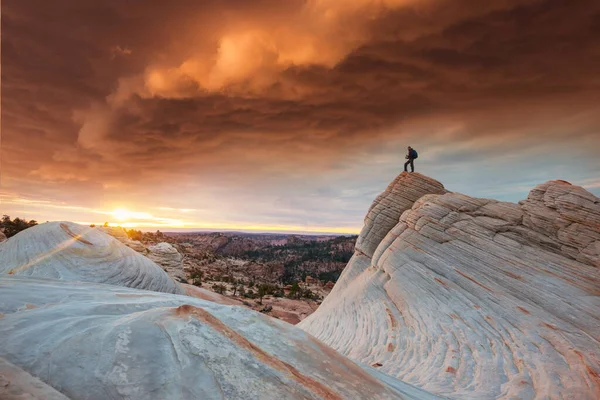 Wandelen Utah Bergen Wandelen Ongewone Natuurlijke Landschappen Fantastische Vormen Zandsteen — Stockfoto