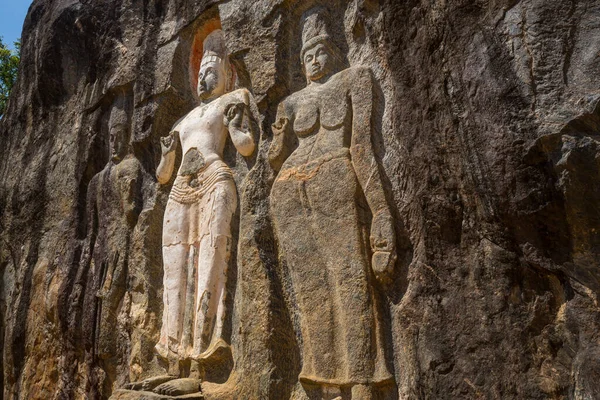 Carved Buddhist Sculpture Rock Buduruvagala Unesco World Heritage Site Sri — стоковое фото