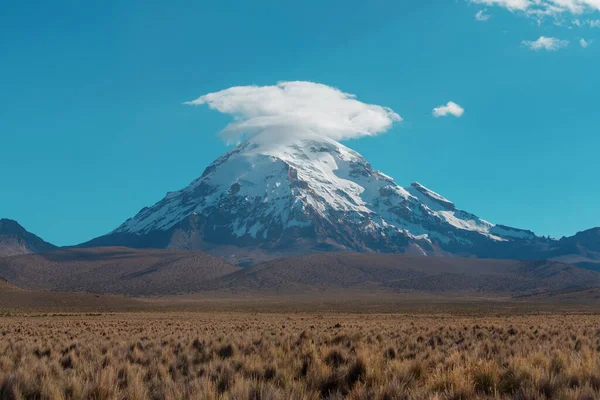 ボリビアの珍しい山の風景Altiplano旅行冒険南アメリカ — ストック写真