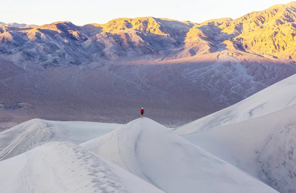 アメリカ合衆国カリフォルニア州の砂丘 美しい自然景観旅行日の出の背景 — ストック写真