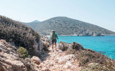 Türkiye dağlarındaki güzel doğa manzaraları. Lycian tarzı yürüyüşçüler arasında meşhurdur..