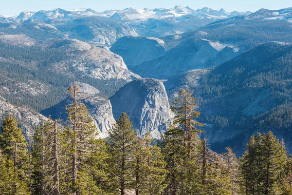 Güzel Yosemite Ulusal Parkı Manzaraları California — Stok fotoğraf