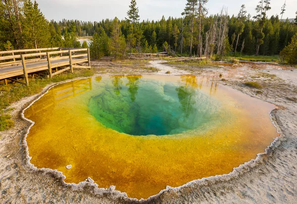 Colorful Morning Glory Pool Beroemde Warmwaterbron Het Yellowstone National Park — Stockfoto