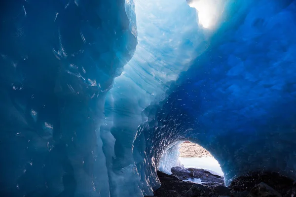 Cueva Hielo Altas Montañas Canadá — Foto de Stock