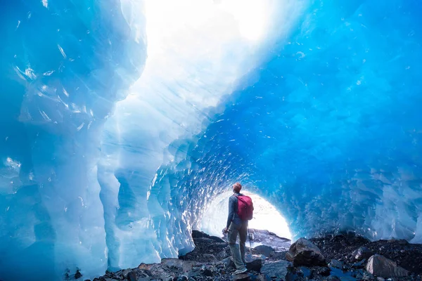 Cueva Hielo Altas Montañas Canadá — Foto de Stock