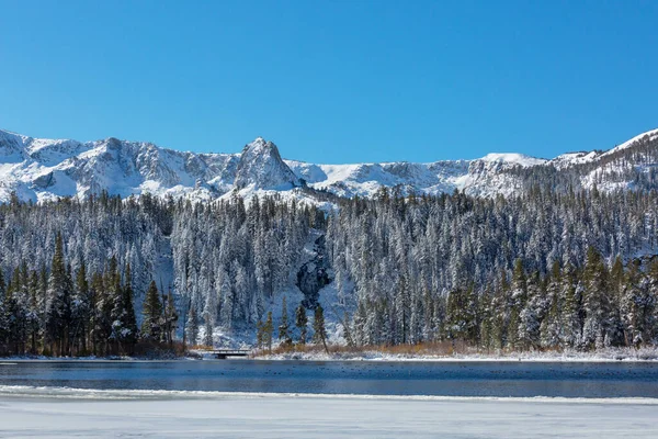 Serenity Lake Winter Season Sierra Nevada California Usa — Stock Photo, Image