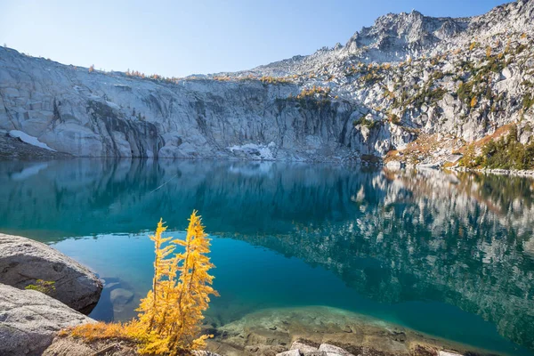 Hermosa Zona Salvaje Los Lagos Alpinos Washington — Foto de Stock