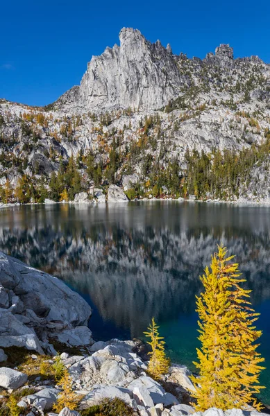 Hermosa Zona Salvaje Los Lagos Alpinos Washington — Foto de Stock