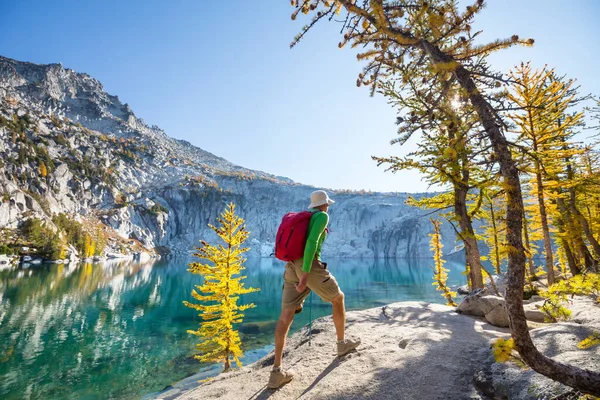 Hike Autumn Mountains Fall Season Theme — Stock Photo, Image