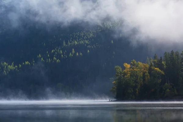 Hermoso Lago Temporada Otoño —  Fotos de Stock