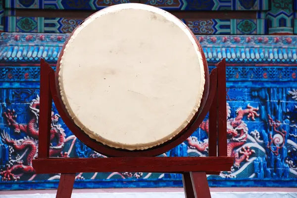 En stor kinesisk trumma. — Stockfoto