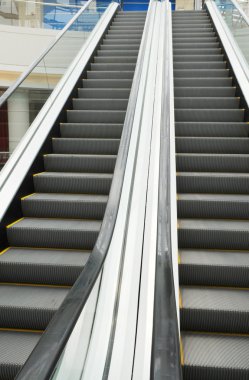 Modern alışveriş merkezi