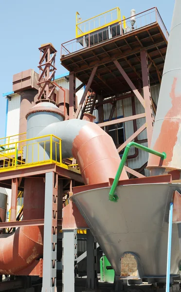 L'usine de production de minerai de cuivre métallique . — Photo