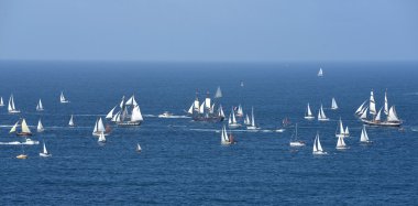 geçit töreni boylu soylu Yelkenliler