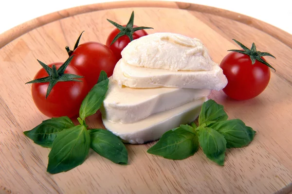 Mozzarella cherry tomatoes basil — Stock Photo, Image