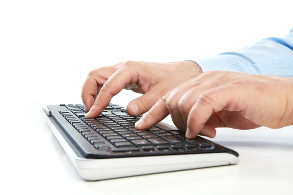 Homme d'affaires travaillant avec le clavier — Photo