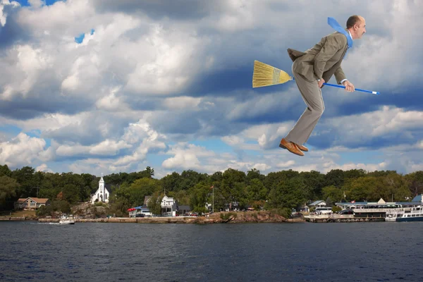 El hombre de negocios vuela sobre el aire — Foto de Stock