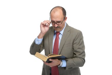 işadamı kitap okur