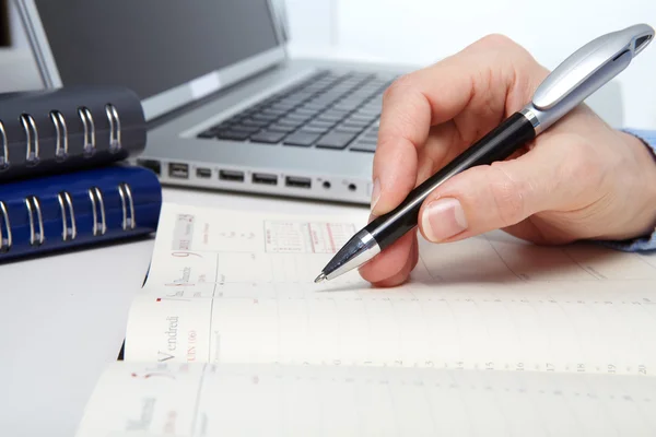 Businesswoman in the office — Stock Photo, Image