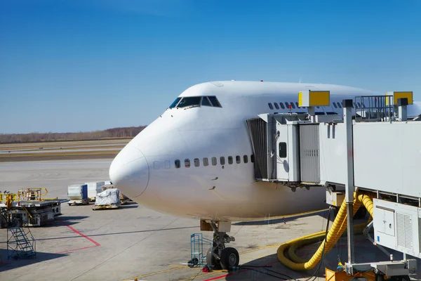 El avión — Foto de Stock