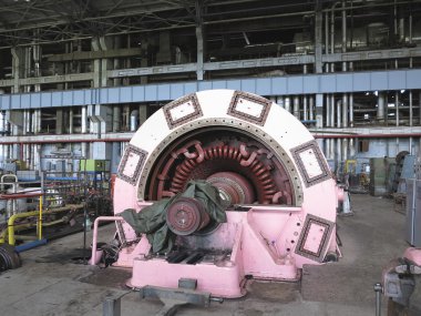 elektrik jeneratör ve onarım sırasında buhar türbini