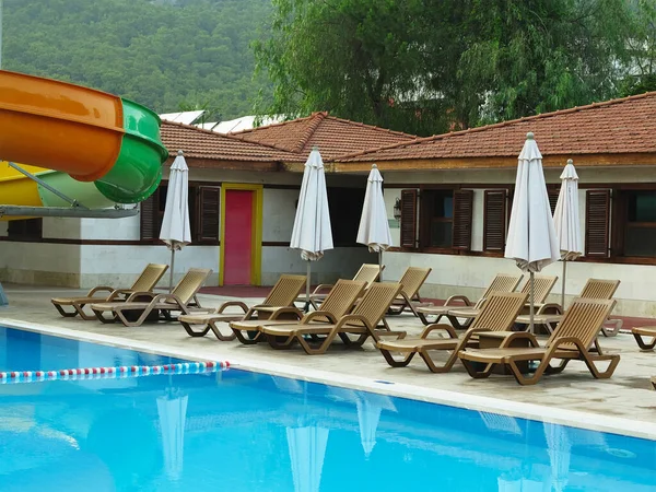 Luxury Blue Swimming Pool Tropical Resort — Stock Photo, Image