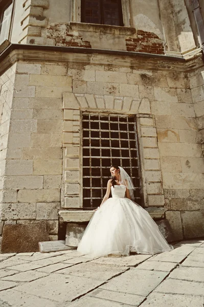 çekici gelin portresi