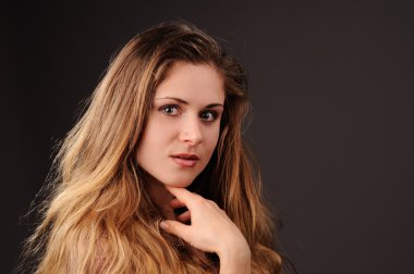 güzel seksi kız moda stil stüdyo portresi