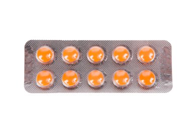 Beyaz arka plan üzerinde izole hap paketi 