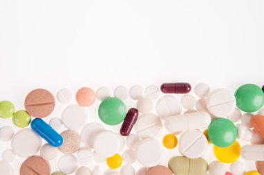 hapları gri arka plan üzerine yığını