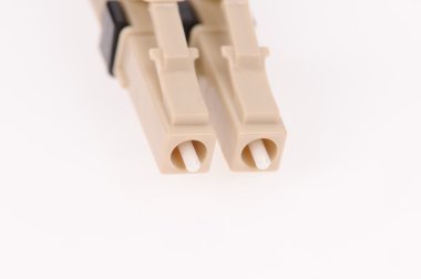 gri arka plan üzerinde izole Optik lif kablolar