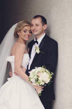 Mutlu gelin ve damat düğünlerinde 