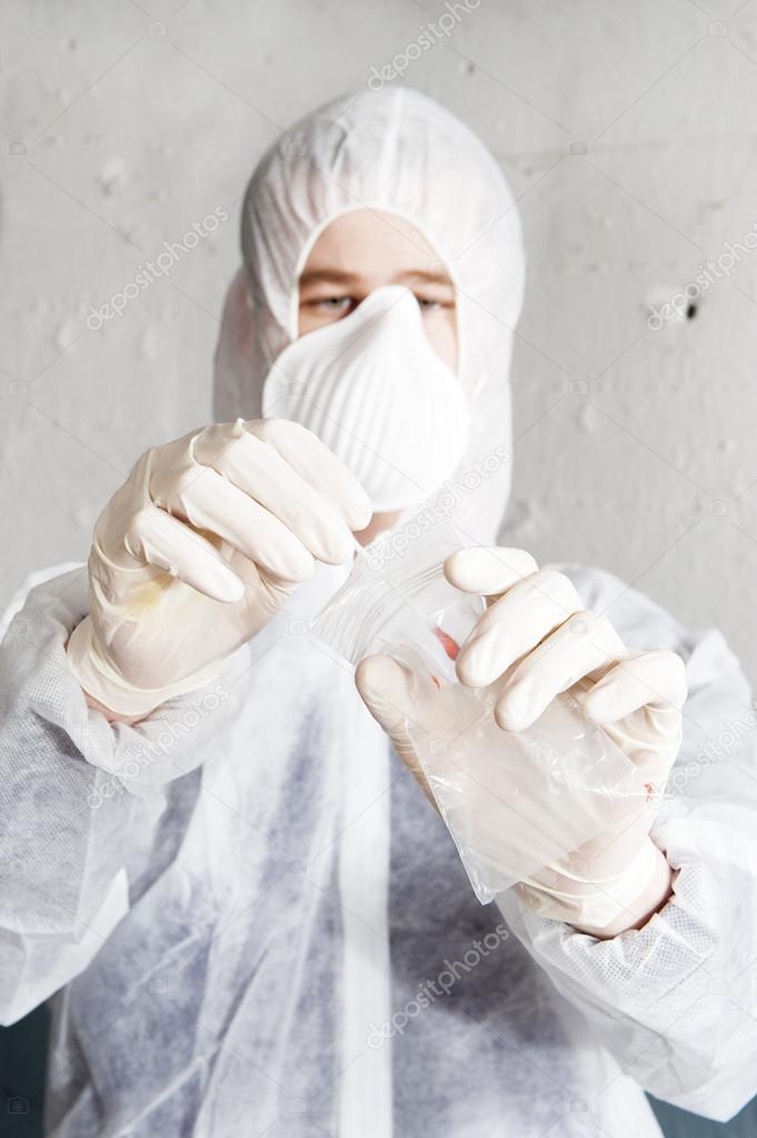 Forensic researcher